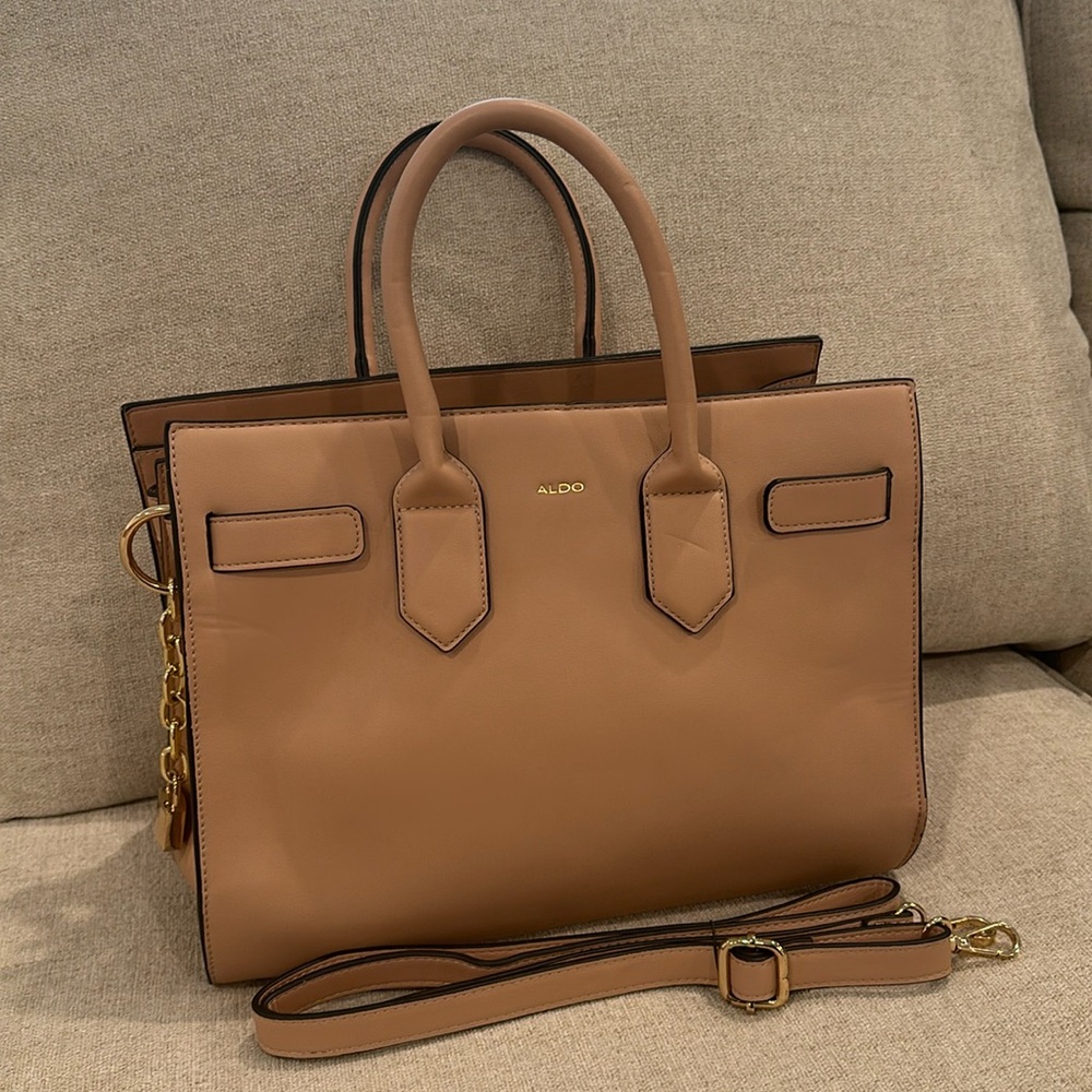 Large Aldo purse in the color of mauve